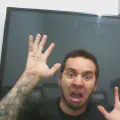 Live do Olavo é Plano e a Terra tem Razão (inversões contemporâneas)
