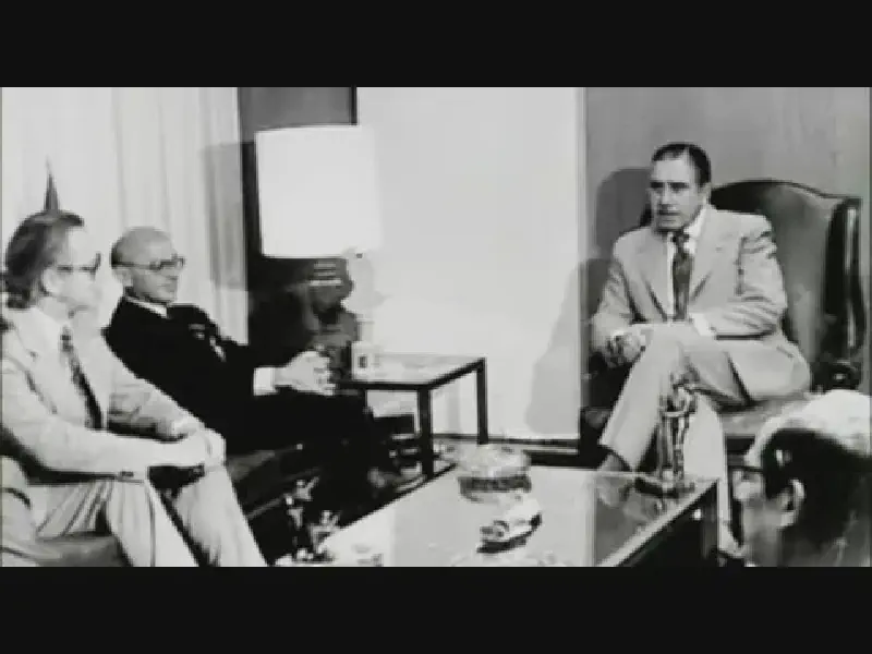 Featured image of post Friedman e Ditadura - Notícia: A Constituição de Pinochet será revogada!

