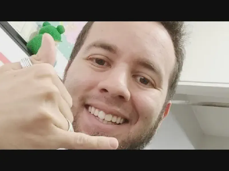 Featured image of post É Possível Ser Radical E Razoável: Mito do "Nós Contra Eles" e o que significa "tomar pela raiz"
