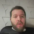 Por uma iconoclastia incendiária: Um Grito dos cansados, contra o niilismo
