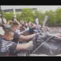 Símbolos de um conservadorismo fracassado: Surto do Olavo, estátua de Traficante de Escravos do XVII
