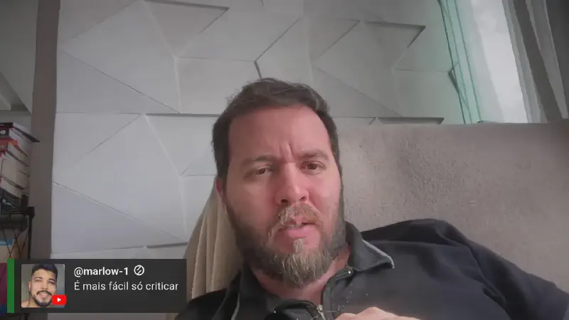 Featured image of post Portal Vermelho do PCdoB diz que "esquerda radical" de youtube é linha auxiliar de extrema direita
